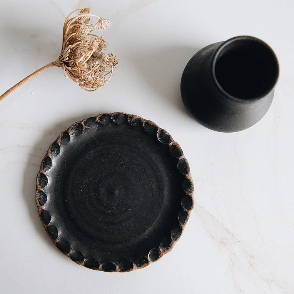 Scalloped Ceramic Dish - Dark