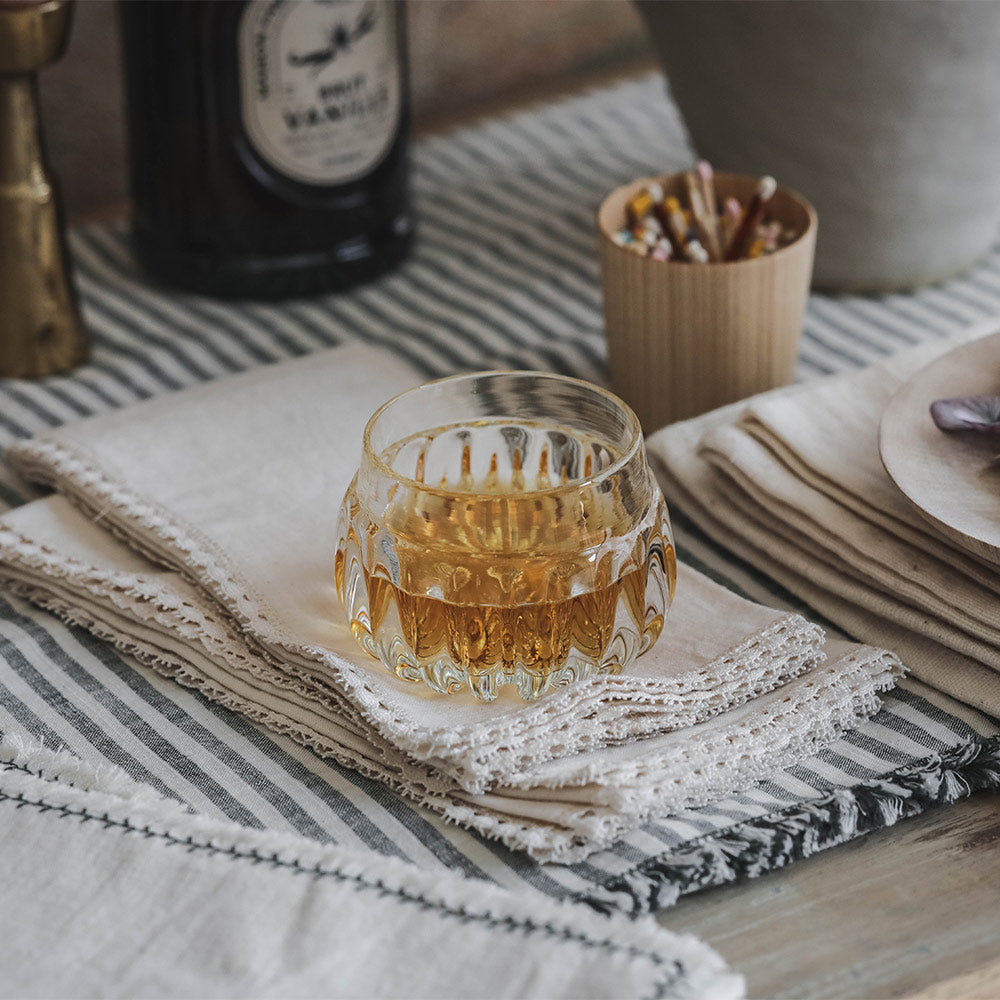 & Linen Lace Napkin Set
