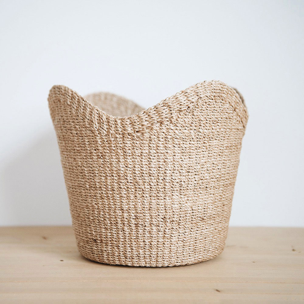 Scallop Woven Basket - Natural